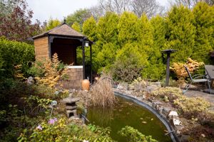 Garden - click for photo gallery